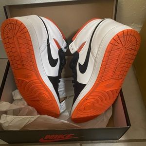 Jordan 1 retro high Nike sneakers